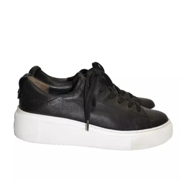 Cull4U Women's Low Top Canvas Sneakers | Comfortable Casual Shoes | Black Size 8 | Padded Insole & Flexible Sole